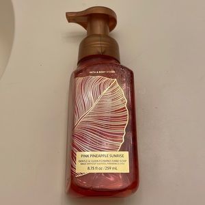 Never opened or used !